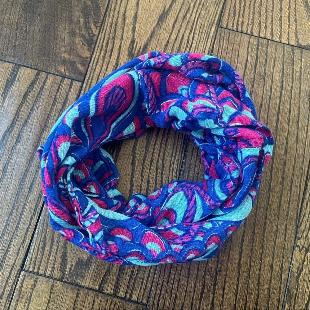Lilly Pulitzer Colorful Abstract Pattern Scarf - Picture 1 of 3